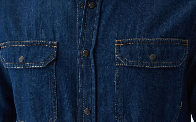 Camisa jean broche doble corona